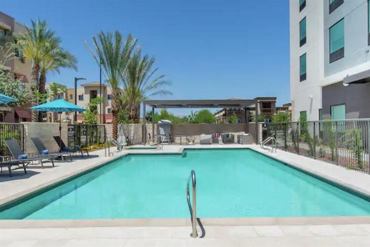 Hilton Garden Inn Surprise Phoenix Exterior foto